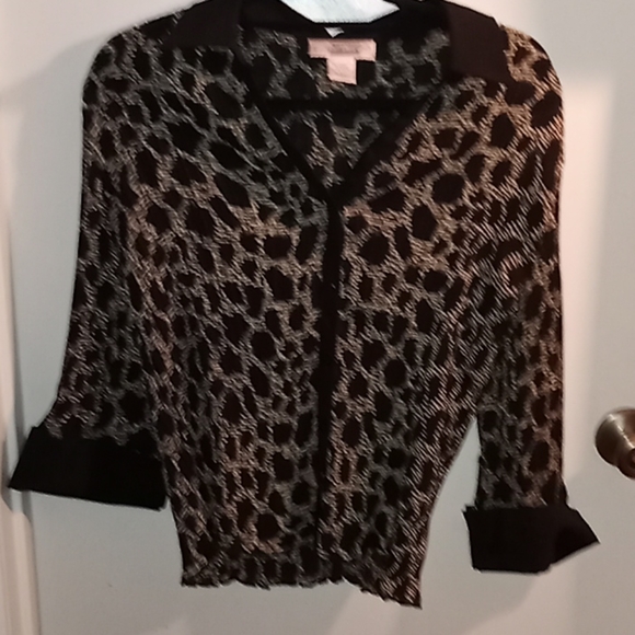 Women's blouse - Picture 1 of 4